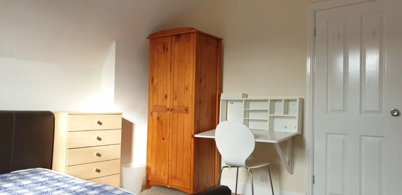 16 Arboretum Avenue - Thumbnail 8